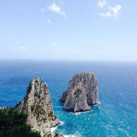 Lo Smeraldo Capri