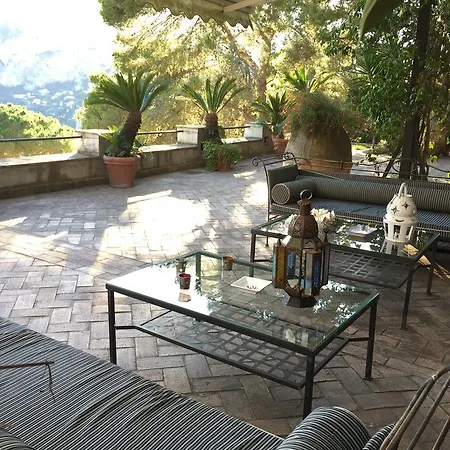 Lo Smeraldo Apartamento